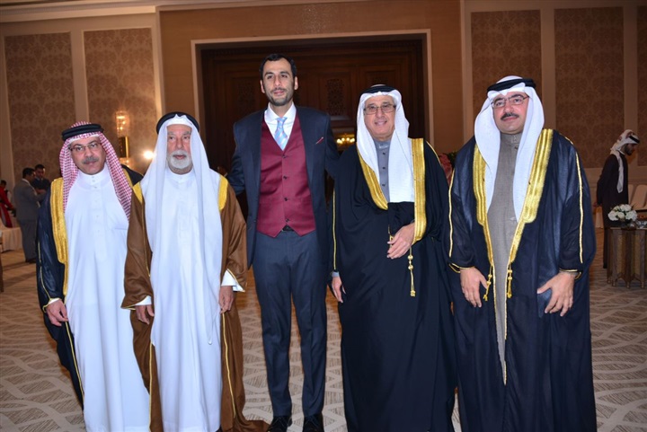 سمو ولي العهد يشرِّف حفل زفاف عبدالله نبيل الحمر — لقطة ٧